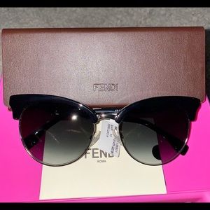 ✨SOLD✨ Fendi 55mm Butterfly Sunglasses Designer